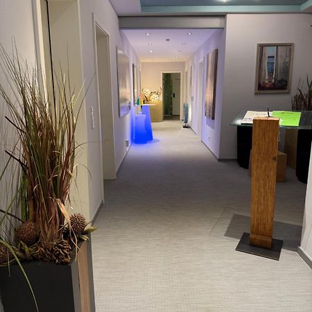 HoTel Ahrbergen ภายนอก รูปภาพ