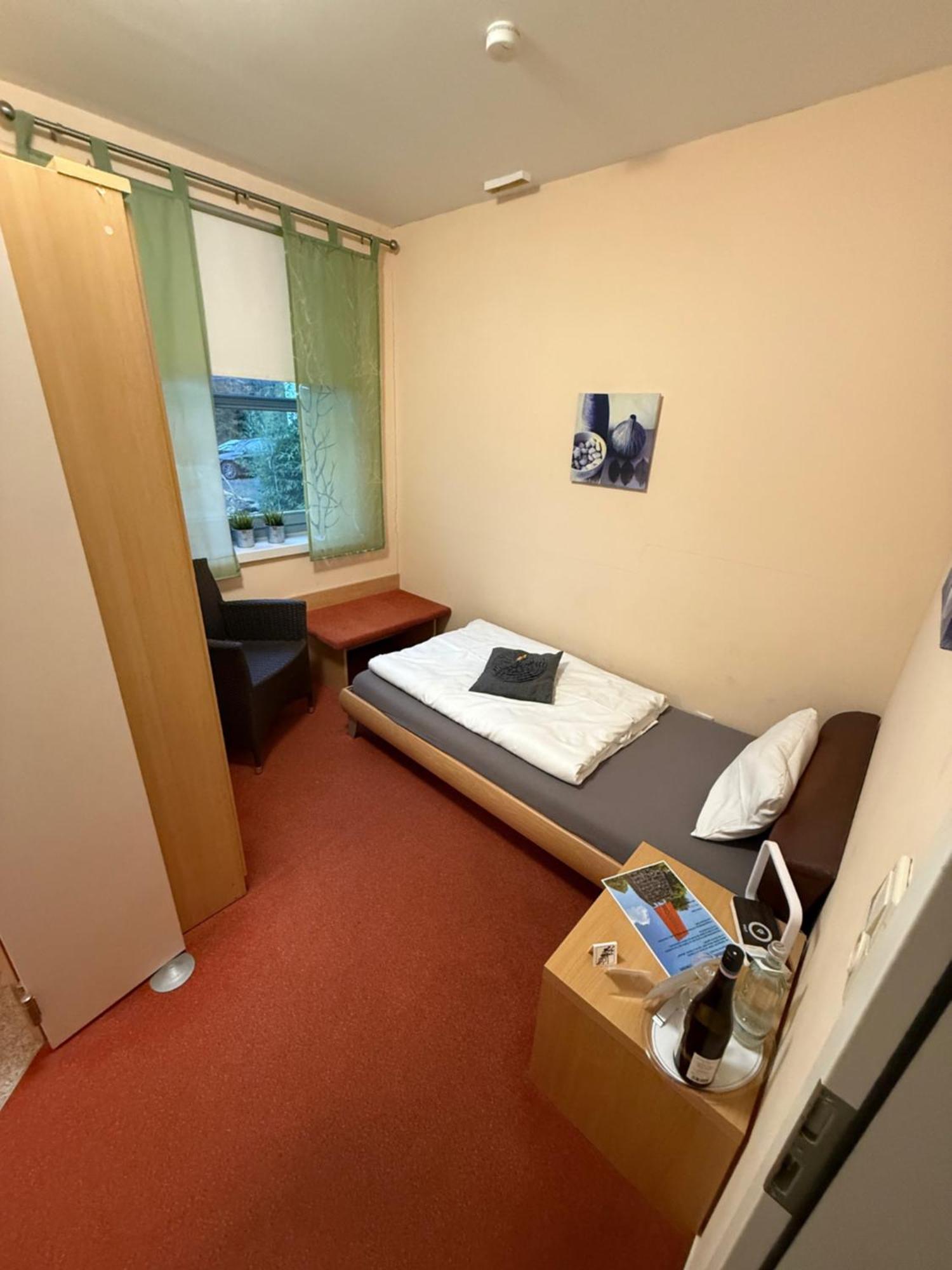 HoTel Ahrbergen ภายนอก รูปภาพ