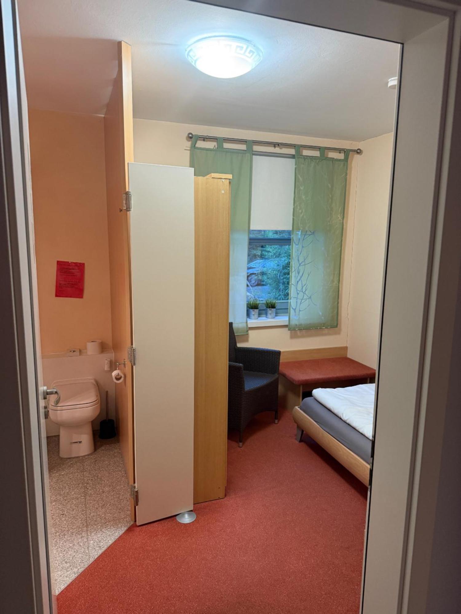 HoTel Ahrbergen ภายนอก รูปภาพ