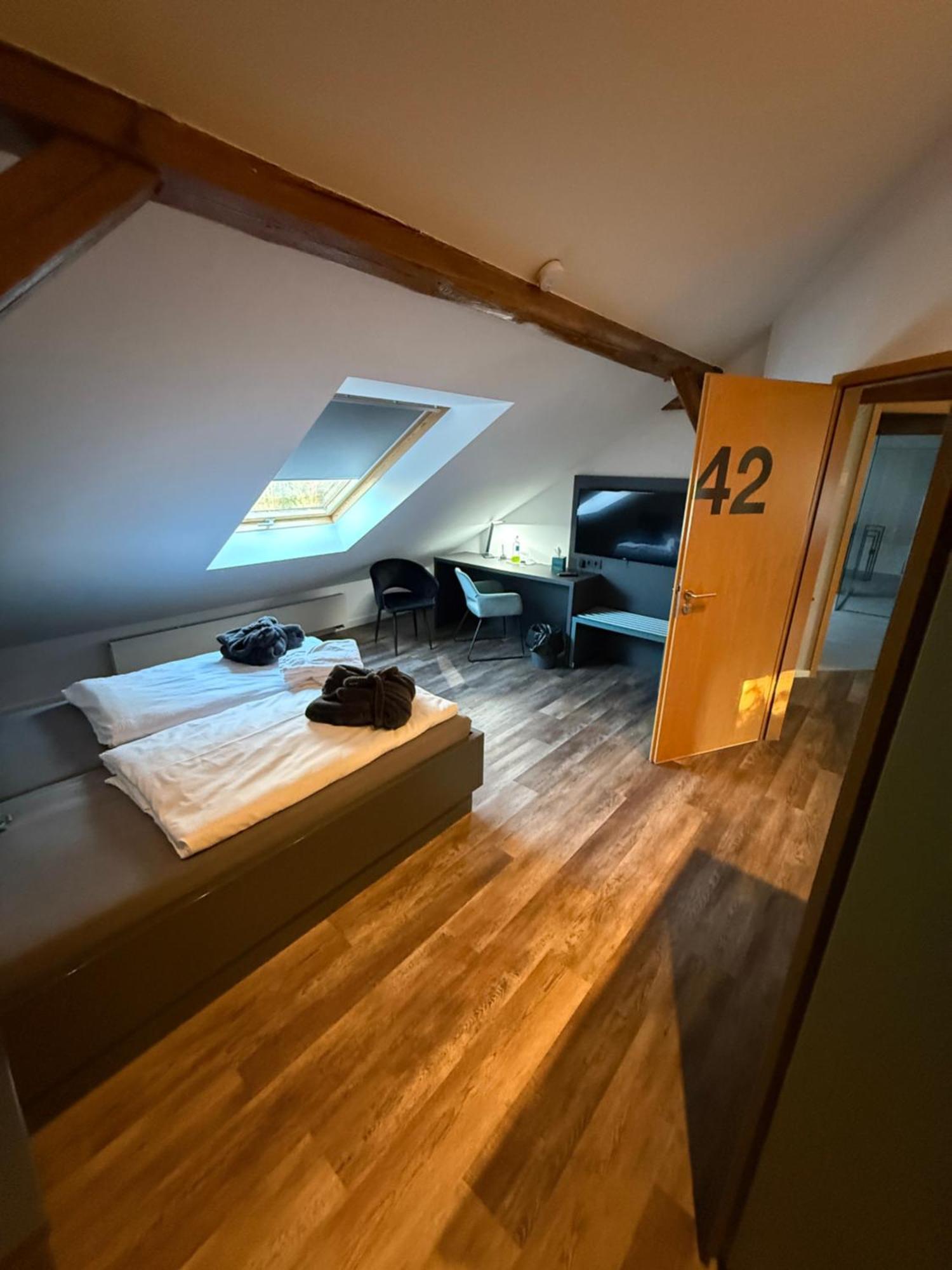 HoTel Ahrbergen ภายนอก รูปภาพ